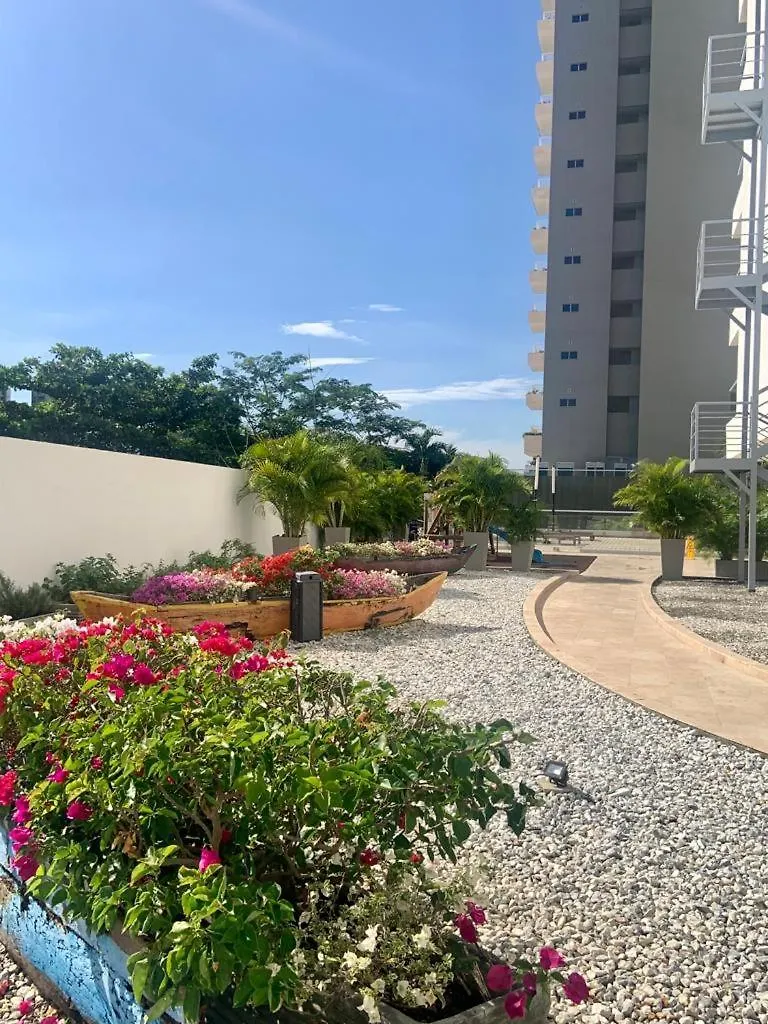Apartamento Bello Horizonte Piso 15 Excelente Vista Santa Marta  0*, Santa Marta (Magdalena)